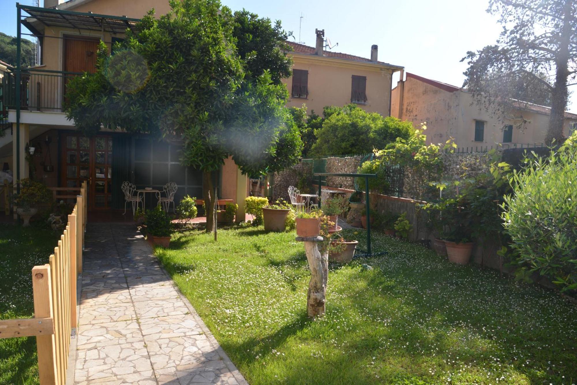 Casalinda Hotel Finale Ligure Exterior photo